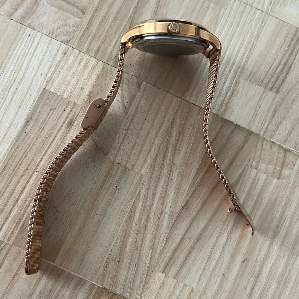 AKRIBOS XXIV Ladies Watch Rose Gold Mesh Bracelet Purple Dial Date Window